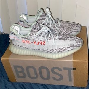 MENS* YEEZY 350 Blue Tint size 9